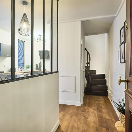 Tres Elegant Duplex, Proche Gare